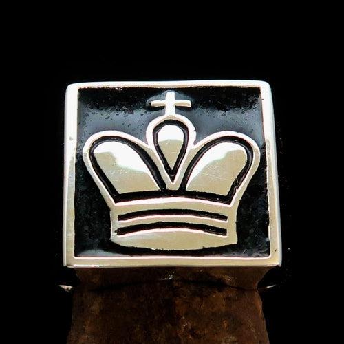 Perfectly crafted Men's Chess Player Ring King's Crown Black -