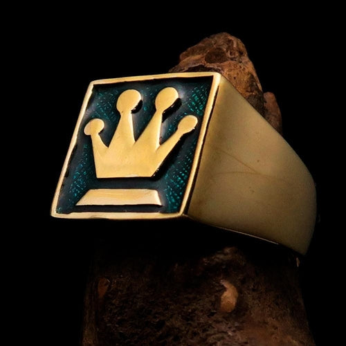 Perfectly crafted Men's Chess Player Ring Queen's Crown Blue - Solid