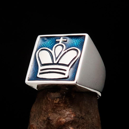 Perfectly crafted Men's Chess Player Ring King's Crown Blue - Sterling