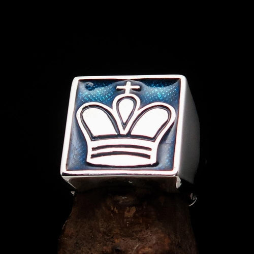 Perfectly crafted Men's Chess Player Ring King's Crown Blue - Sterling