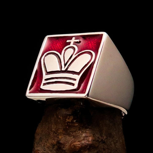 Perfectly crafted Men's Chess Player Ring King's Crown Red - Sterling