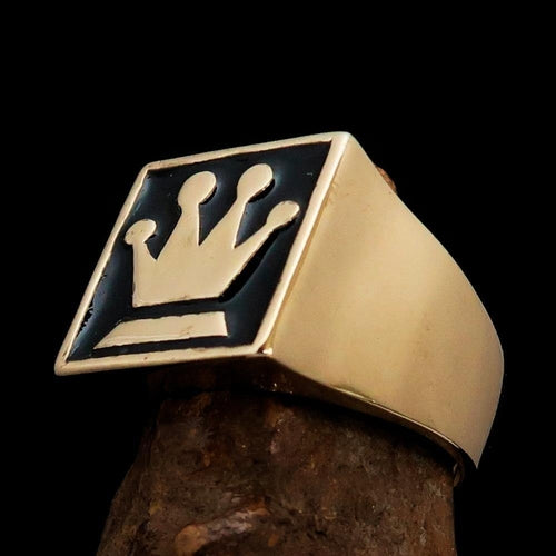 Perfectly crafted Men's Chess Player Ring Queen's Crown Black - Solid