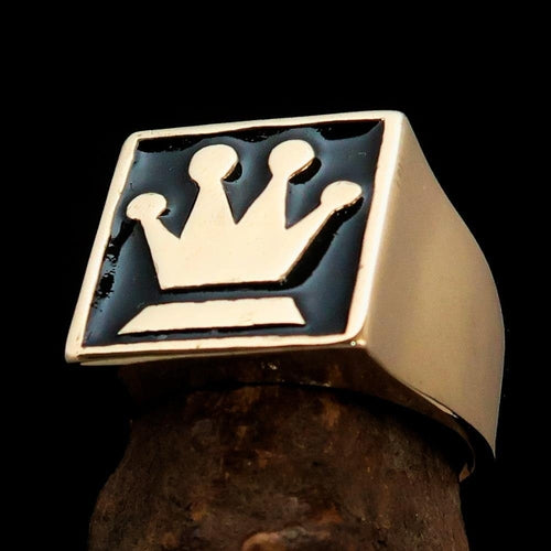 Perfectly crafted Men's Chess Player Ring Queen's Crown Black - Solid