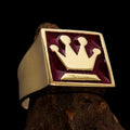 Perfectly crafted Men's Chess Player Ring Queen's Crown Red - Solid