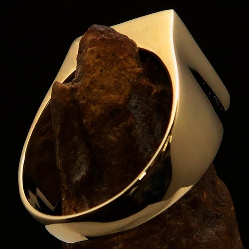 Perfectly crafted Men's Chess Player Ring Queen's Crown Green - Solid