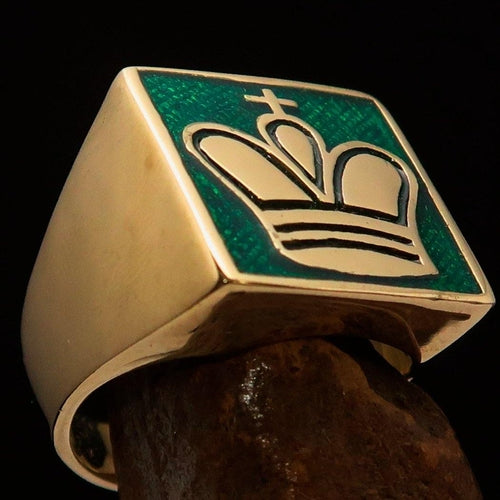 Perfectly crafted Men's Chess Player Ring Green King's Crown - Solid