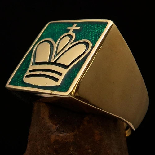 Perfectly crafted Men's Chess Player Ring Green King's Crown - Solid